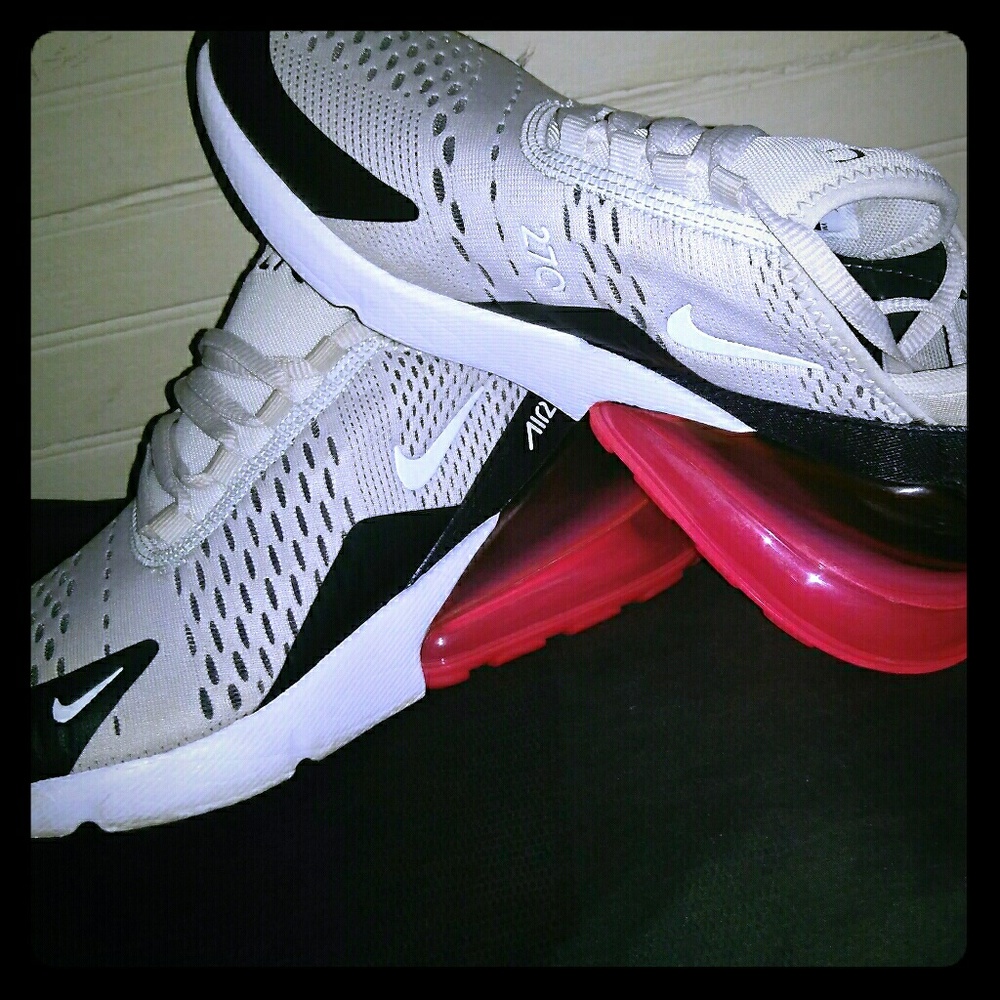 Nike Air 270